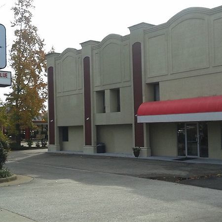 Key West Inn - Newport News Exterior photo